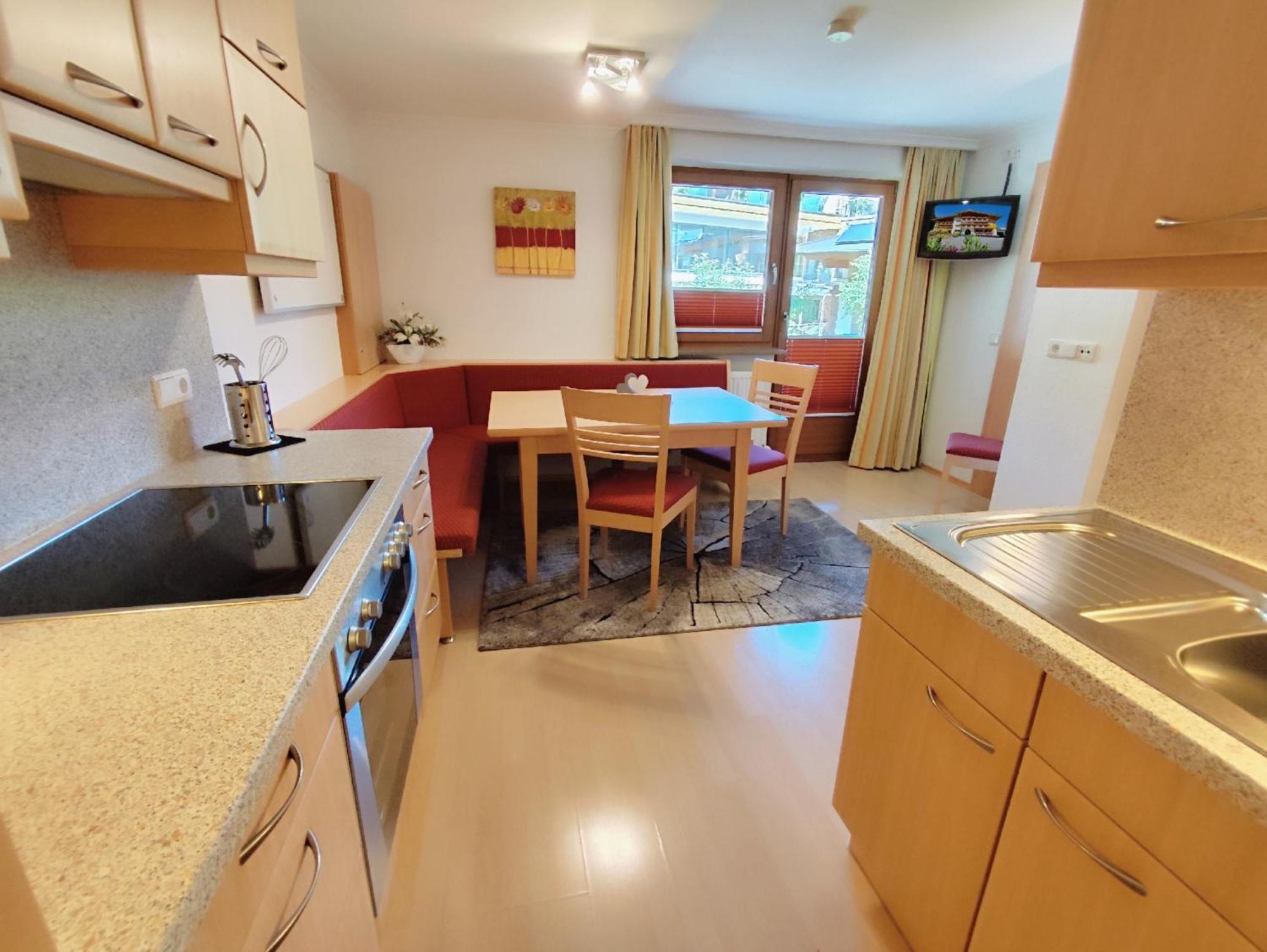 Zeitlos Apartments Герлос Экстерьер фото